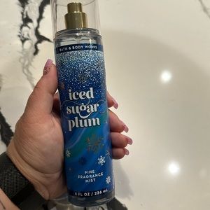 Bath and body works iced sugar plum mist